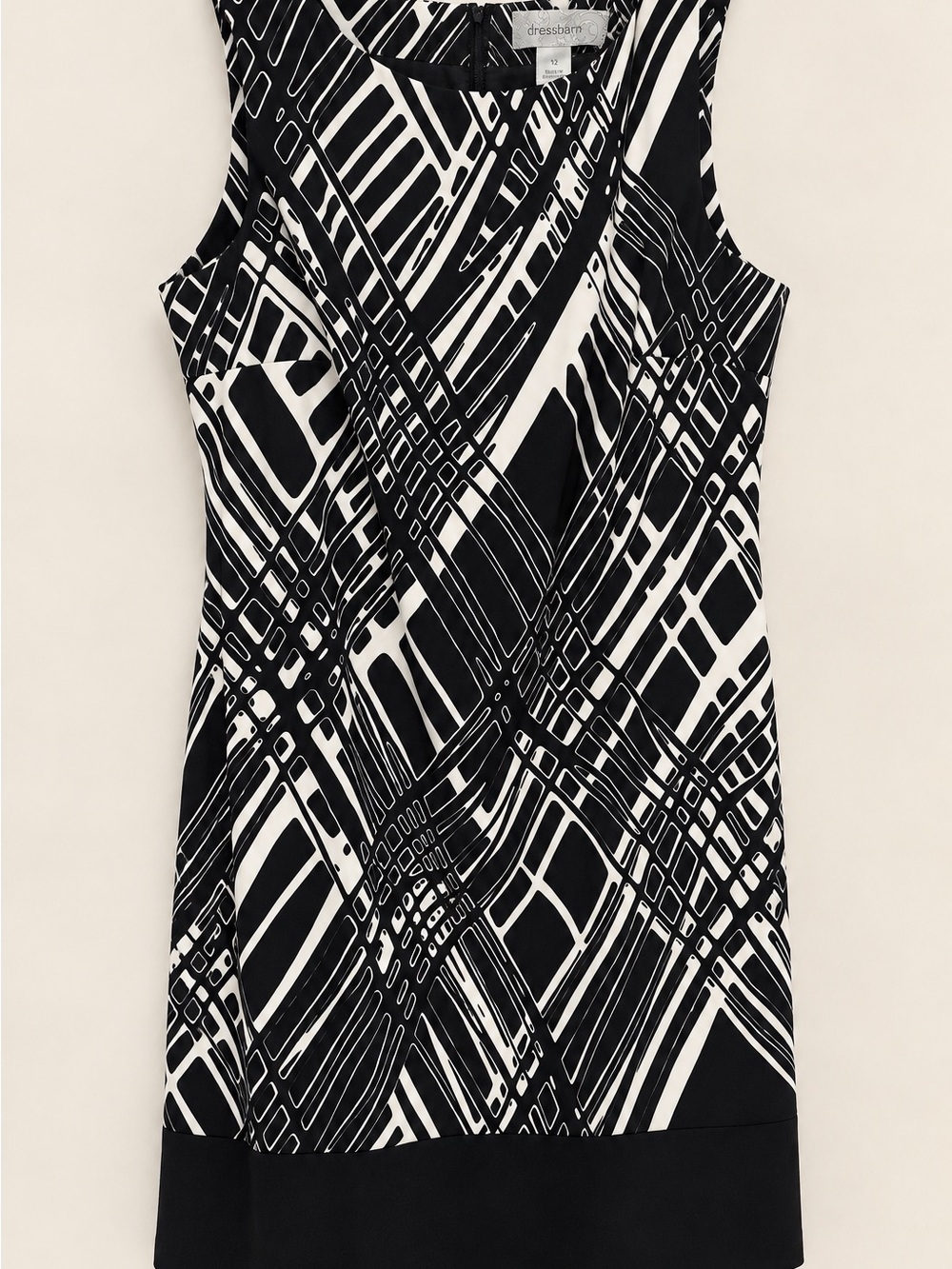 dressbarn Black and White Graphic Sleeveless Sheath Dress
